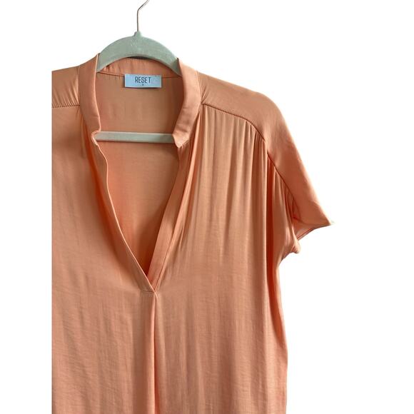 RESET Women's Small Orange Short Sleeve V-Neck Lightweight Slip On Blouse - Picture 5 of 15